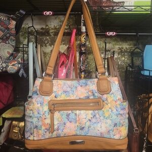 Rosetti floral shoulder bag w tan